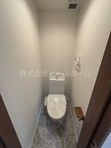 トイレ　※別号室参考写真