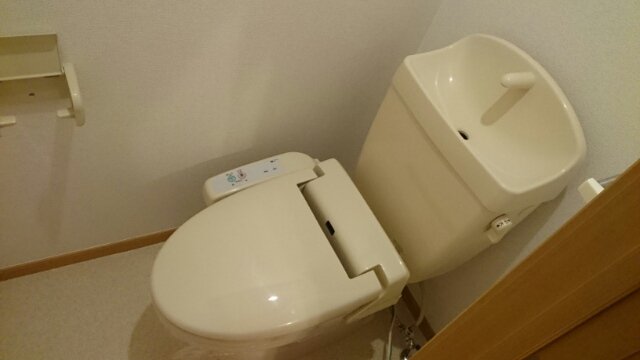 トイレ　トイレです