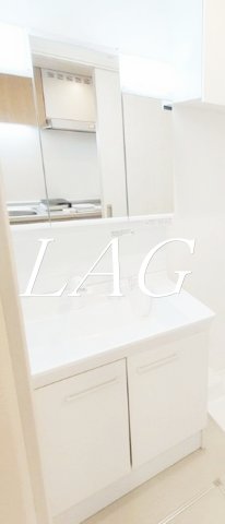 洗面設備　独立洗面台です。