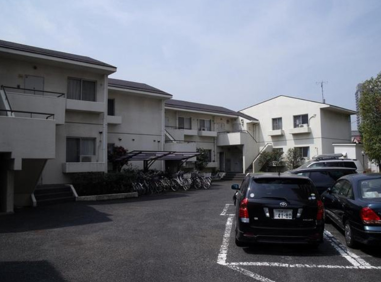 建物外観　外観は落ち着いています