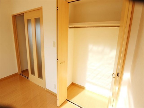 収納　※別部屋の写真です
