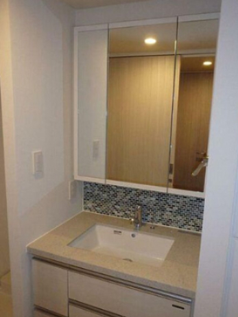 洗面設備　別部屋参考写真