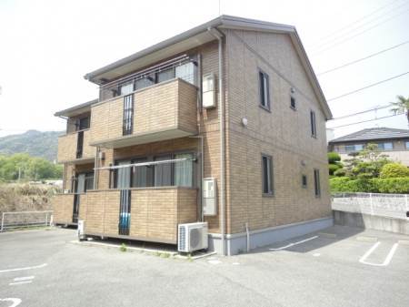 ＪＲ呉線 呉駅 徒歩4分 築21年