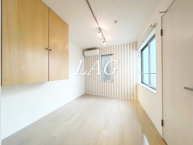居室・リビング　洋室のお部屋です。