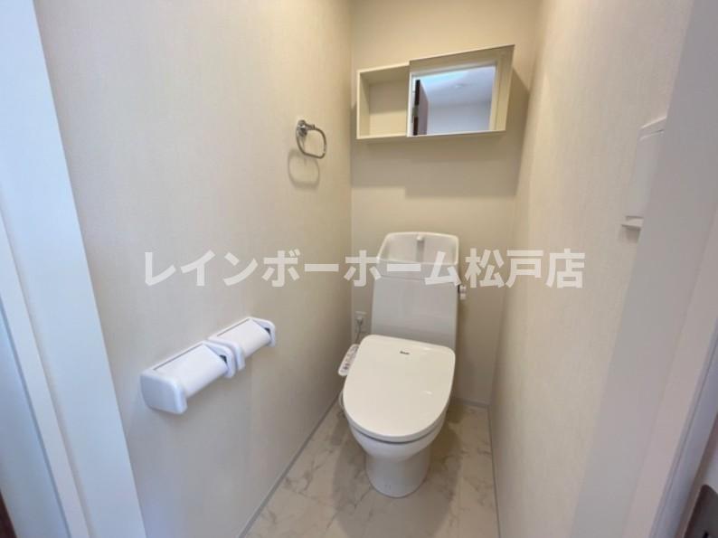 トイレ　シンプルで使いやすいトイレです