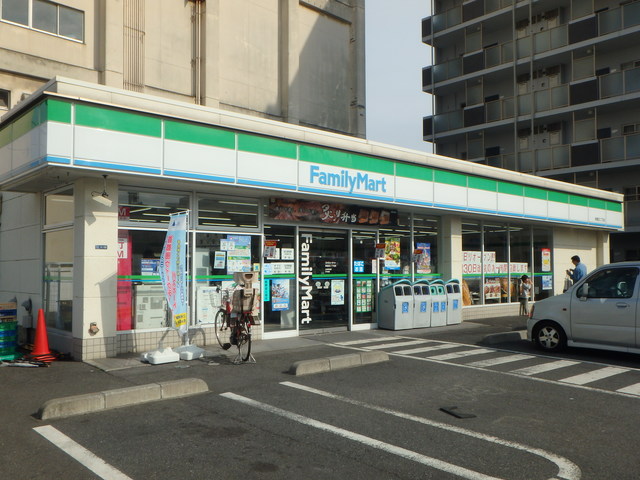 コンビニ　ファミリーマート東墨田二丁目店（コンビニ）まで516m