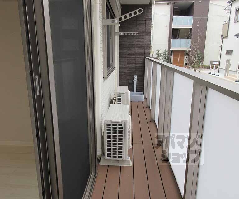 バルコニー　西向きです