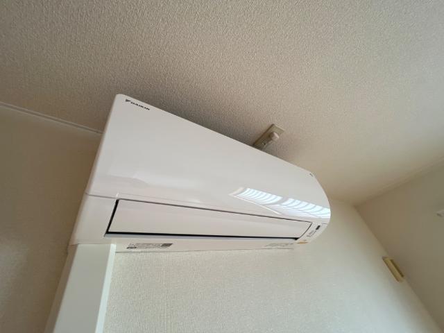 その他設備　エアコン（２台付き）