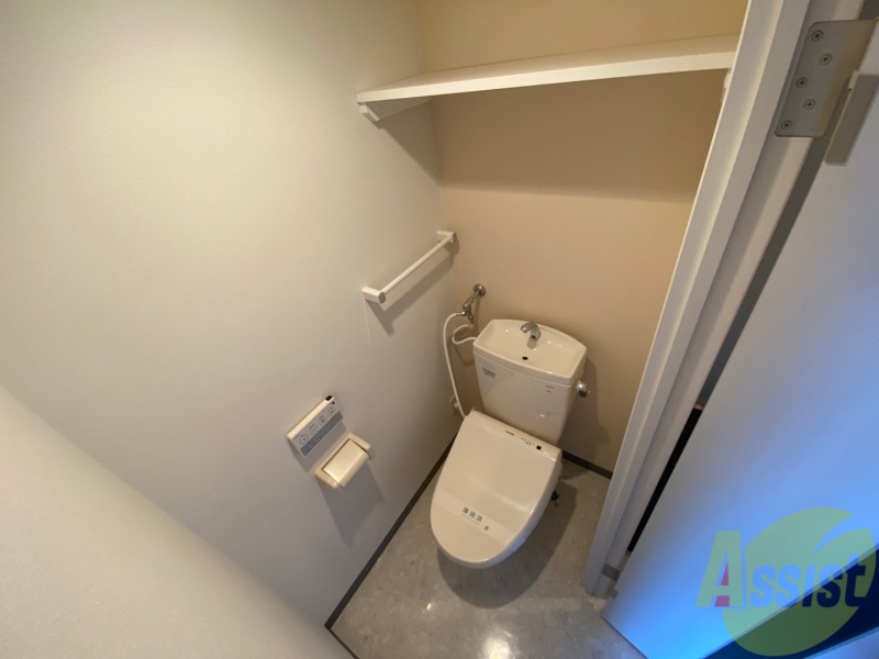 トイレ　こちらはトイレです。清潔感があり、安心して使用できます。
