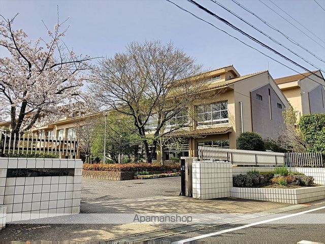 小学校　平成小学校（小学校）まで540m