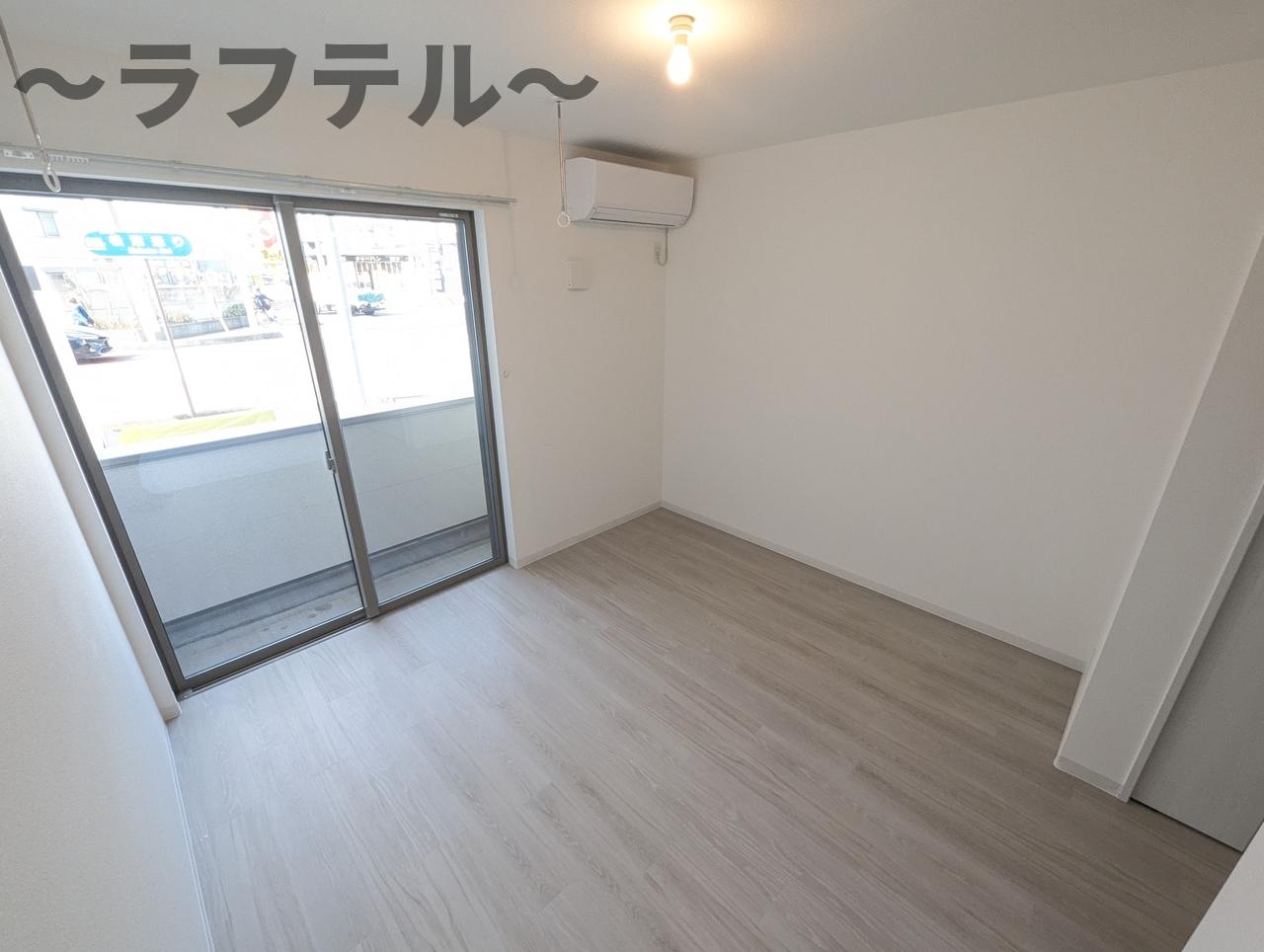 居室・リビング　同メーカー施工　別部屋イメージ写真