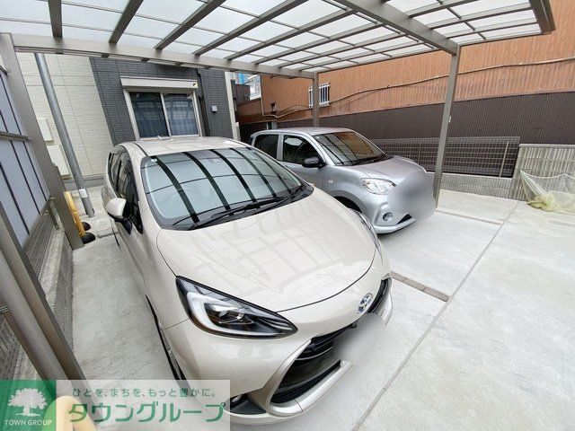 駐車場　駐車場
