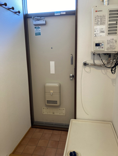 玄関　玄関すっきりシンプルな玄関スペースです！