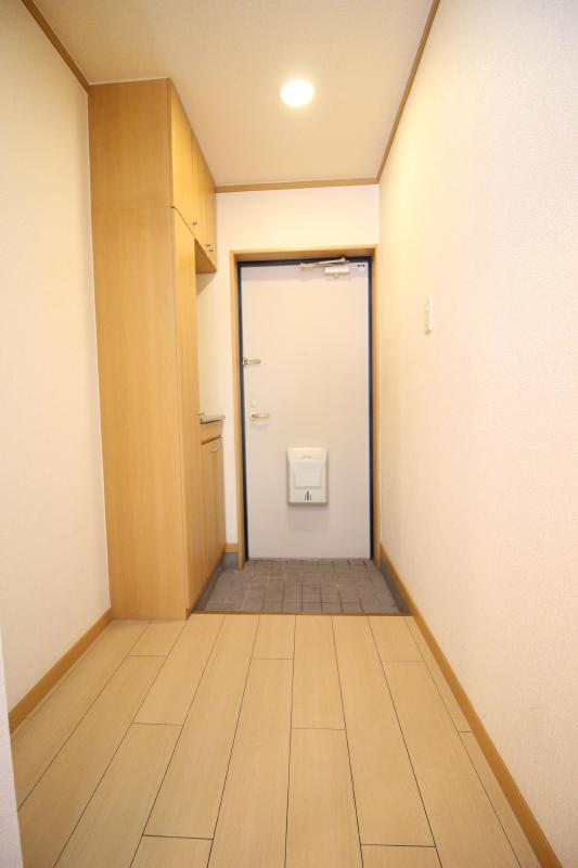玄関　大きなシューズBOXが付いています。