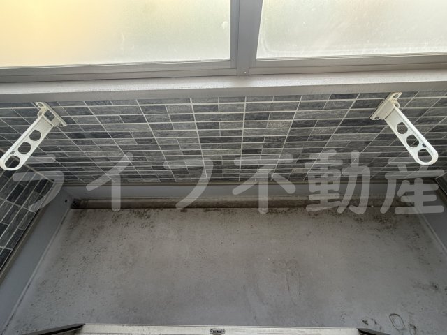 バルコニー　バルコニーからの眺めを楽しみながら食事をしませんか