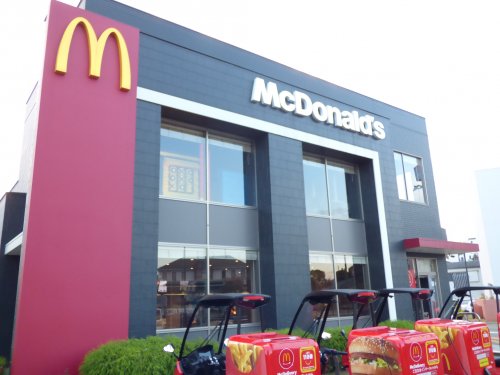 飲食店　マクドナルド（飲食店）まで144m