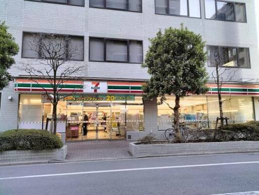 コンビニ　セブンイレブン三鷹駅北口店（コンビニ）まで365m