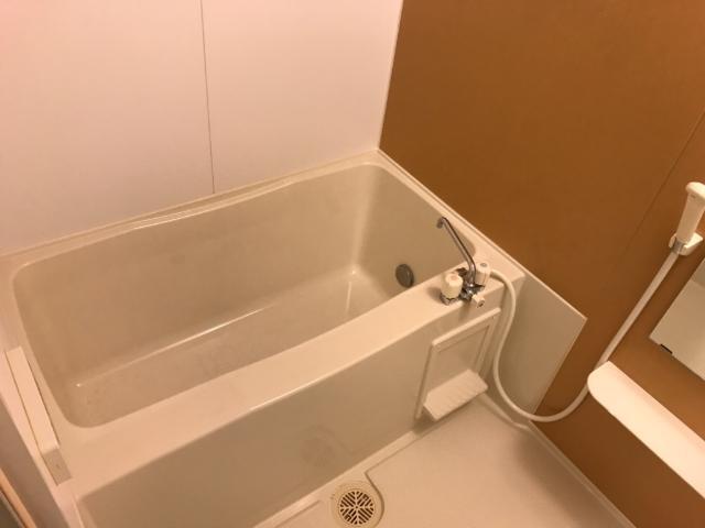 バス・シャワールーム　追焚き付バス