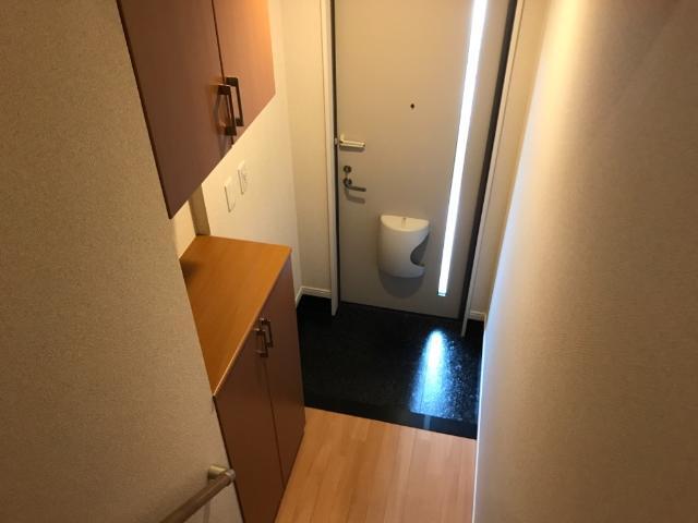 玄関　玄関