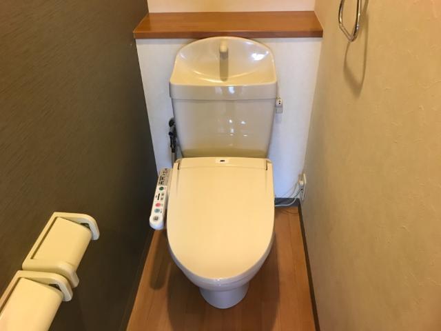 トイレ　シャワー付トイレ