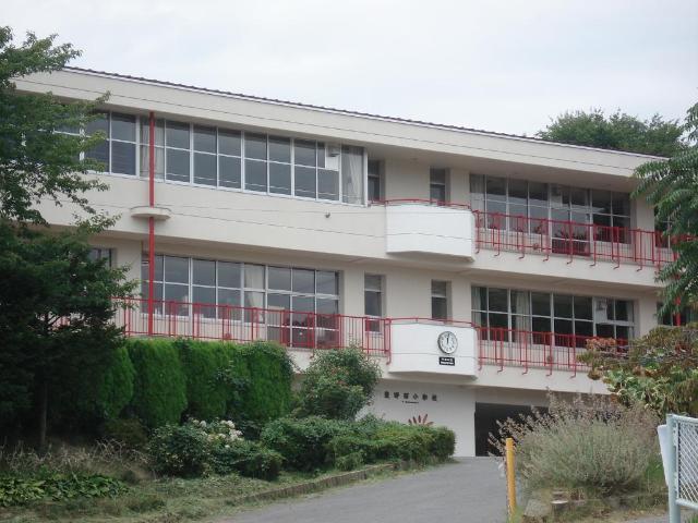 小学校　長野市立豊野西小学校（小学校）まで857m