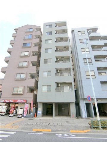 建物外観　2005年3月築　RC鉄筋コンクリート造地上8階建て総戸数2