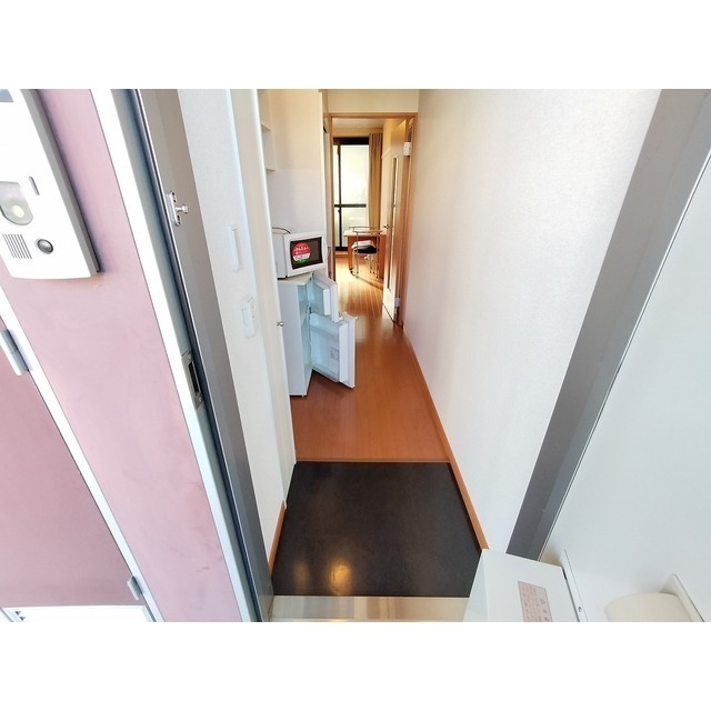 レオパレスアズマIIの玄関写真