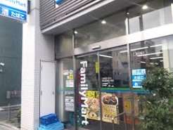 コンビニ　ファミリーマート東五反田四丁目店（コンビニ）まで362m