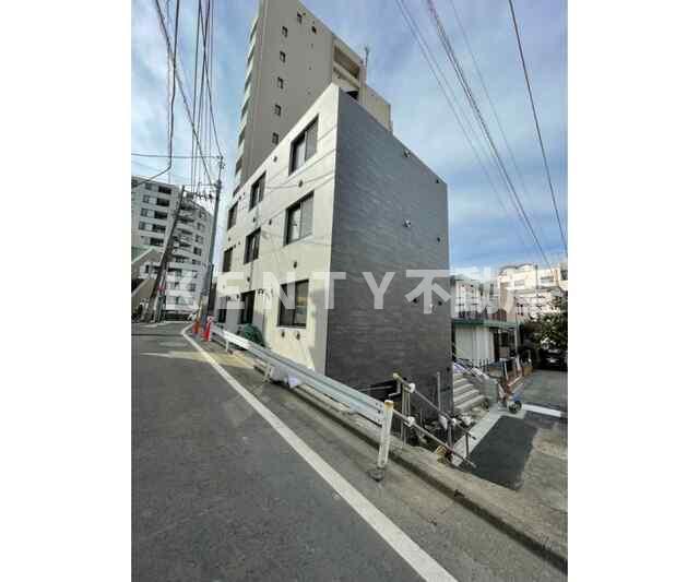 駐車場　車をお持ちの方に嬉しい駐車場付きの物件です