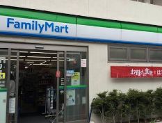 コンビニ　ファミリーマート桜上水駅北店（コンビニ）まで138m