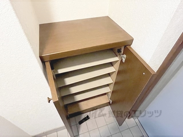 収納　下駄箱