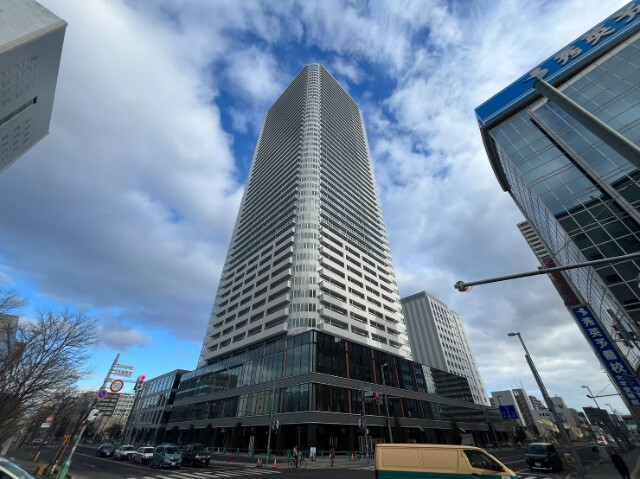 建物外観　札幌市北区北８条「ＯＮＥ札幌ステーションタワー」