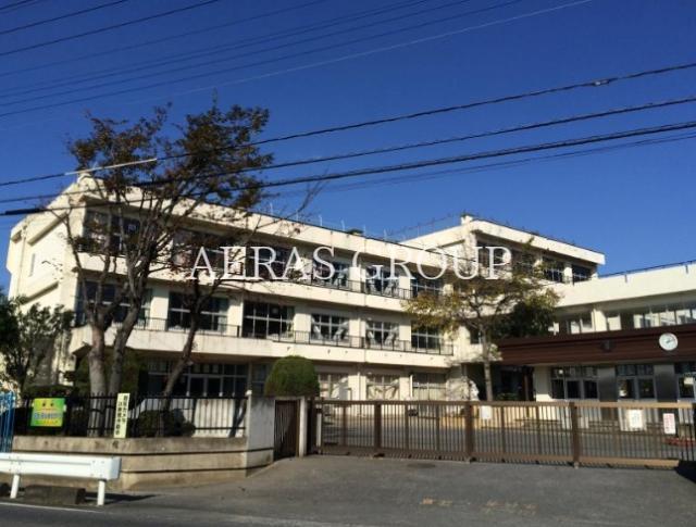小学校　春日部市立豊野小学校（小学校）まで582m
