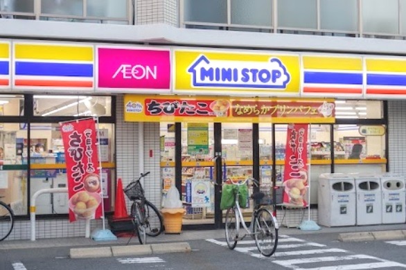 コンビニ　ミニストップ 柏里２丁目店（コンビニ）まで96m