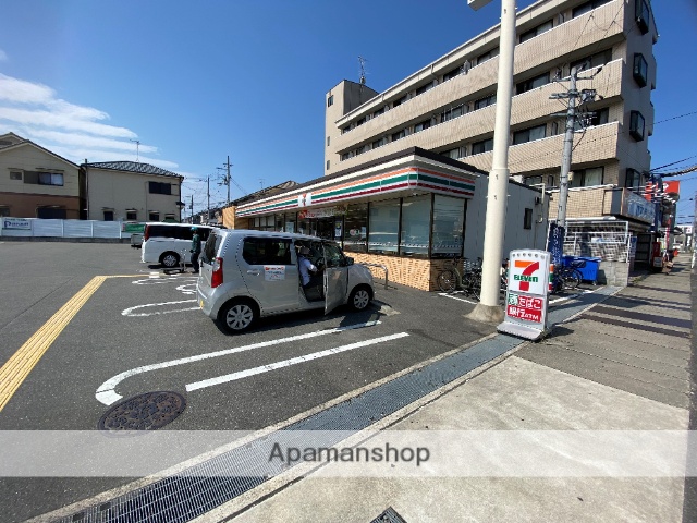 コンビニ　セブンイレブン（コンビニ）まで160m