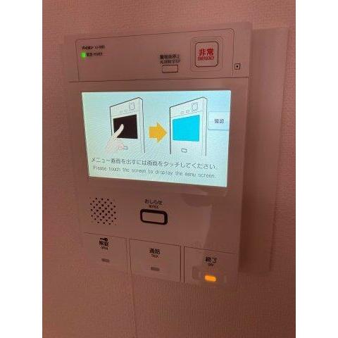 セキュリティ　モニタ付インターホンで急な来客も安心。