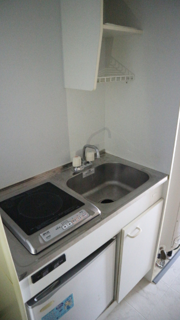 キッチン　※別部屋参考写真