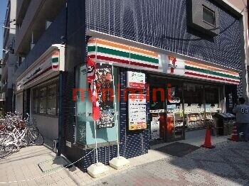 コンビニ　セブンイレブン阪急茨木市駅東店（コンビニ）まで344m