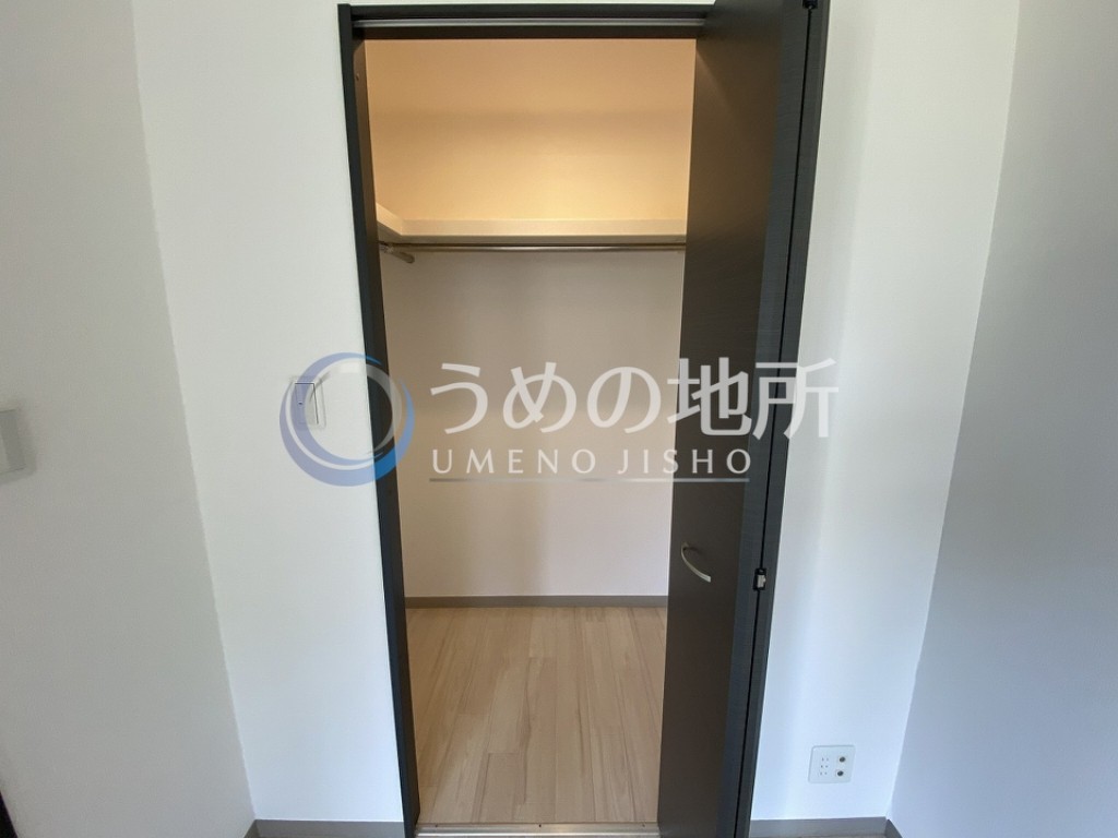 収納　ウォークインクローゼット