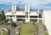 大学・短大　横浜商科大学 つるみキャンパス（大学・短大）まで1918m