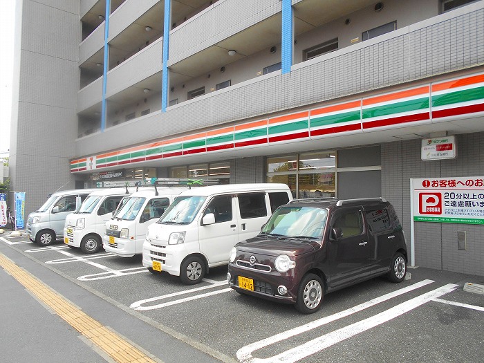 コンビニ　セブンイレブン 立川曙町3丁目店（コンビニ）まで460m