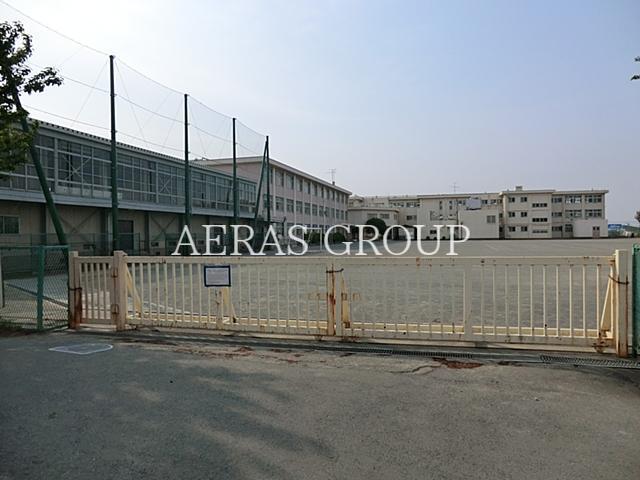 小学校　綾瀬市立天台小学校（小学校）まで895m