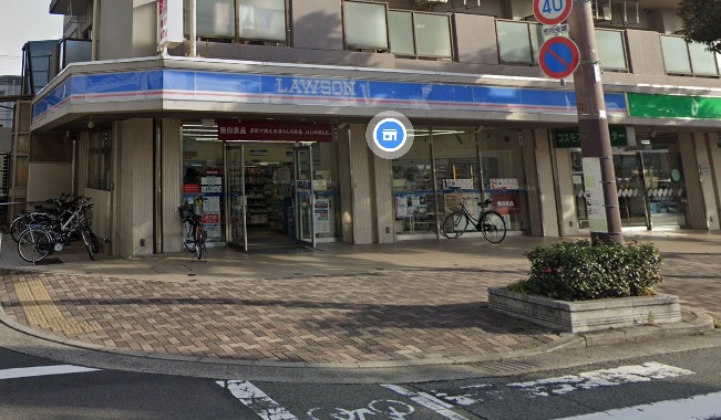 コンビニ　ローソン JR尼崎駅前店（コンビニ）まで595m
