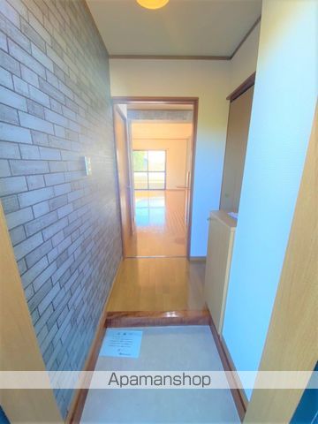 ツーエヌマンションの玄関写真