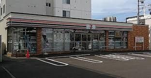コンビニ　セブンイレブン札幌北20条東店（コンビニ）まで343m