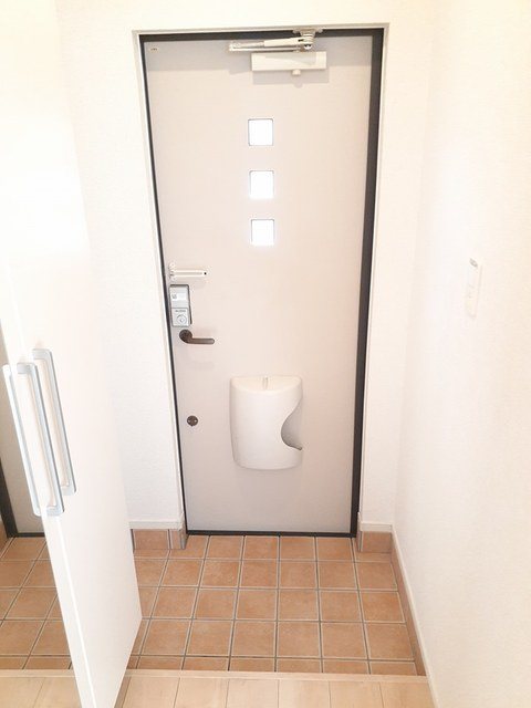 玄関　玄関
