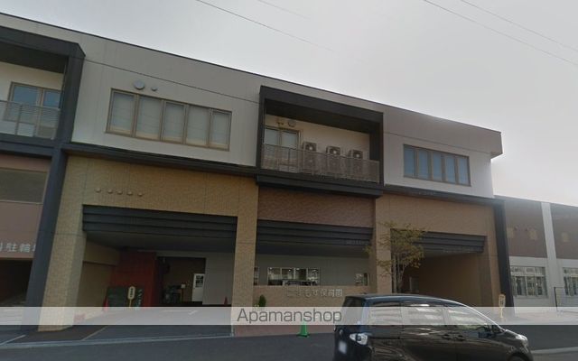 幼稚園・保育園　恵庭市こすもす保育園（幼稚園・保育園）まで51m