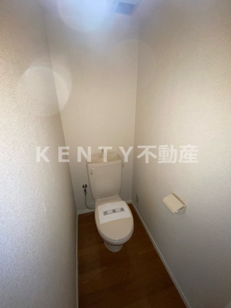 トイレ　シンプルで使いやすいトイレです