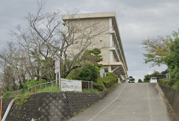 小学校　浜松市立和地小学校（小学校）まで1000m