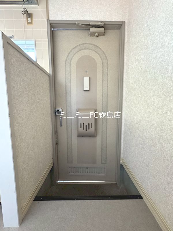 玄関　同型